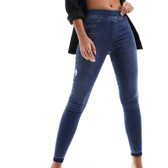 New SPANX Distressed Ankle Skinny Jeans in Medium Wash Blue Size S - Picture 1 of 7